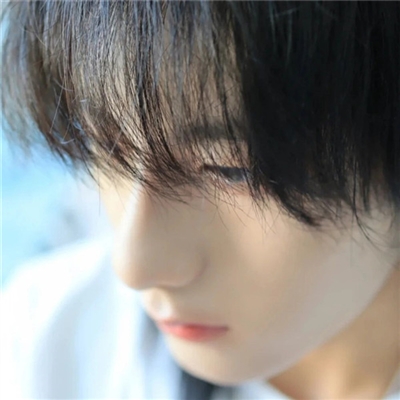 2023男生最帅微信头像(24张)