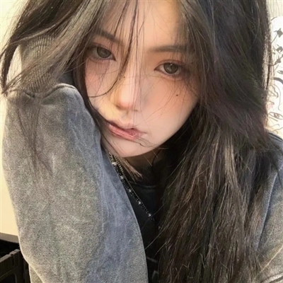 2023年最火拽姐头像(精选24张)