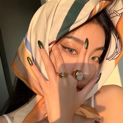 2023年最火拽姐头像(精选24张)