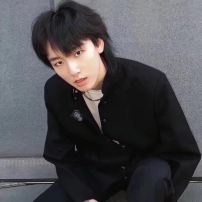 2023最火爆成熟男头像(22张)