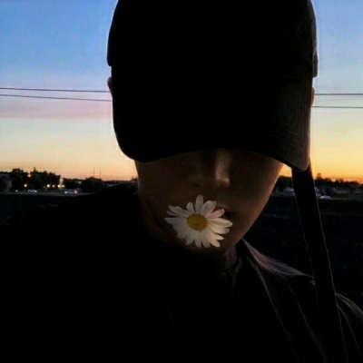 2023最火爆成熟男头像(22张)