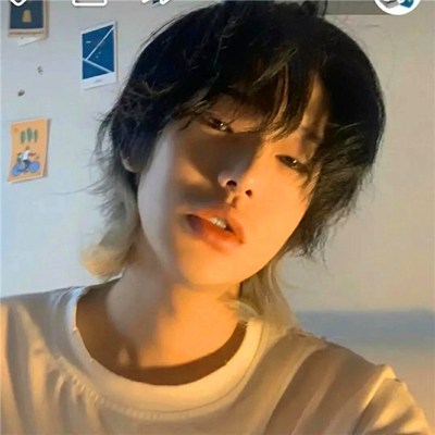 2023年最潮流男头像(精选24张)