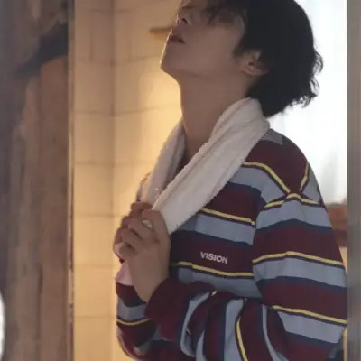 2023年最潮流男头像(精选24张)