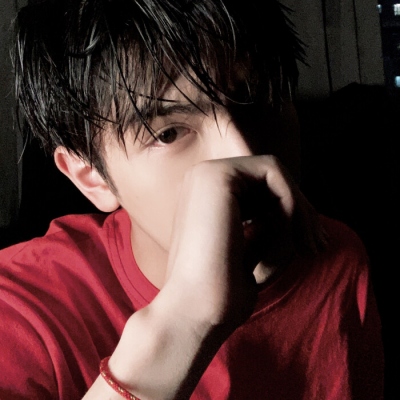 2023高冷最火的头像(精选32张)