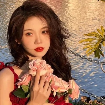 2023年最火版女生头像(26张)