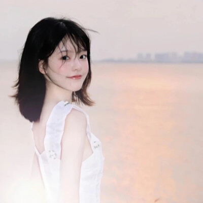 2023年最火版女生头像(26张)