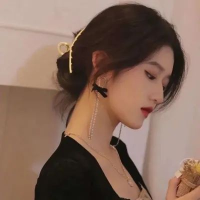 干净又好看的气质头像(24张)