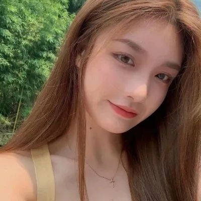 干净又好看的气质头像(24张)