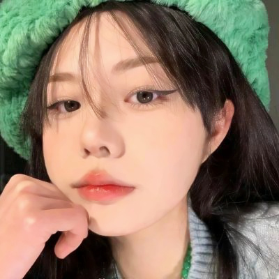 干净又好看的气质头像女(34张)