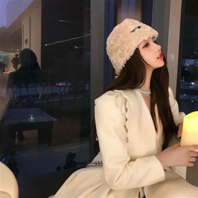 女人专用的微信头像(22张)