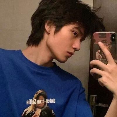 很独特的头像图片男生(精选28张)