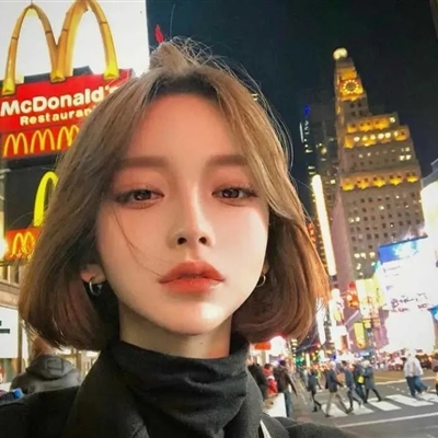 安静又温柔又沉稳的女生头像(精选24张)