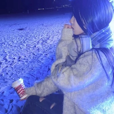 2023最火女生个性头像(24张)