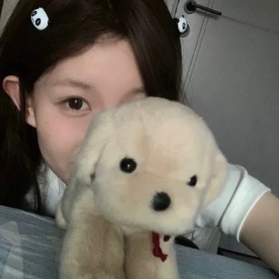 2023最火女生个性头像(24张)