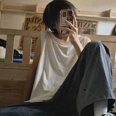 好看的微信男头像会吸引女孩(28张)