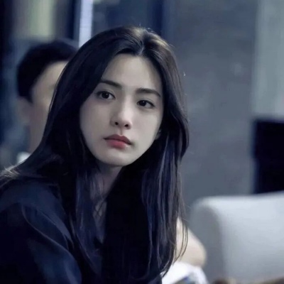 一看就让人心疼的女生头像(精选22张)