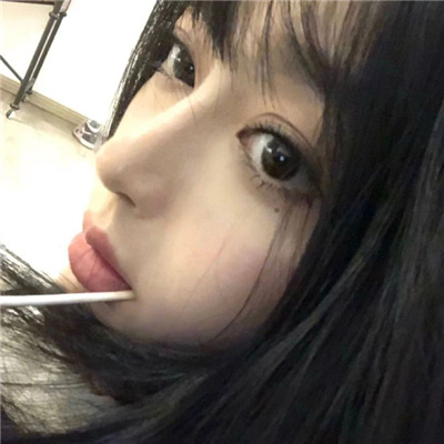 一看就让人心疼的女生头像(精选22张)