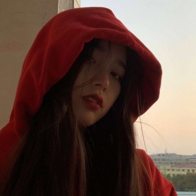 一看就让人心疼的女生头像(精选22张)