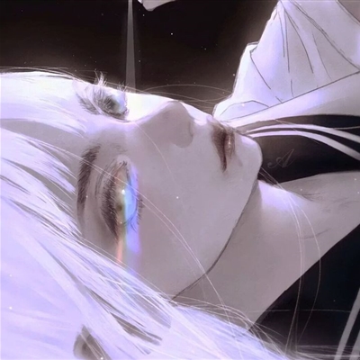 伤感又好看的头像动漫女(24张)