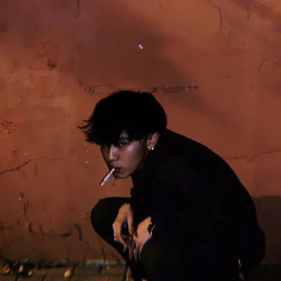 彻底绝望的头像男生(22张)