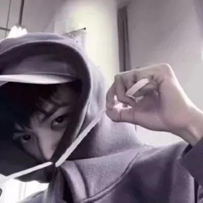 彻底绝望的头像男生(22张)