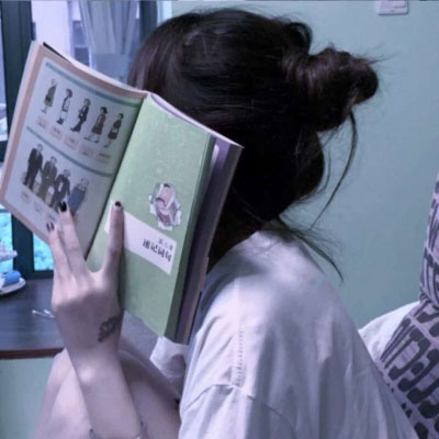 让人心碎到哭的头像女背影(精选30张)