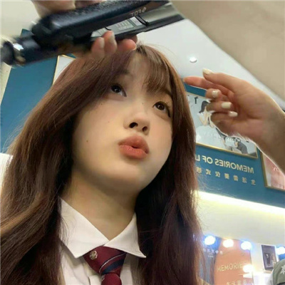 2023最火的软妹头像(26张)