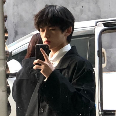 高端有品位的微信头像男(24张)