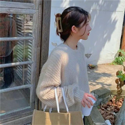 干净又好看的气质头像(16张)