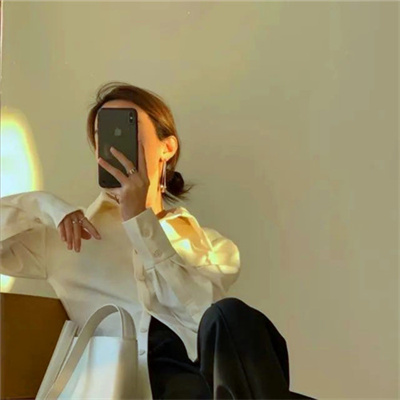 干净又好看的气质头像(16张)