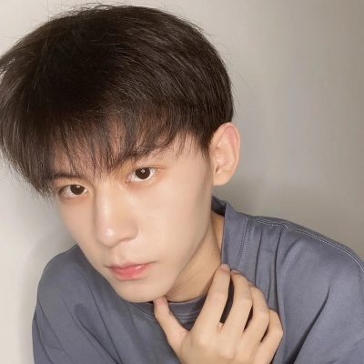 又酷又潮的男生头像(精选24张)