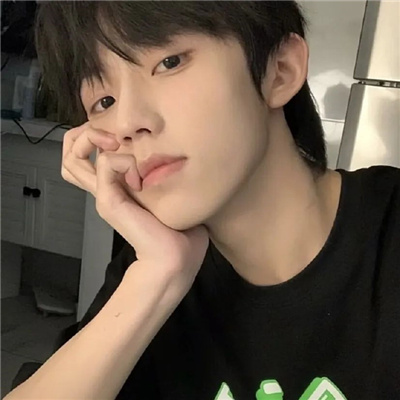 很酷很帅的男生头像真人(32张)