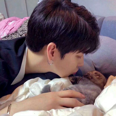 2023网红男头像(精选24张)