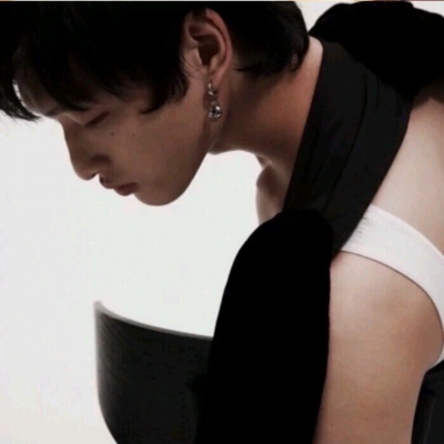 微信头像男士专用图片(24张)