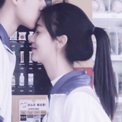 qq意境情侣头像(20张)