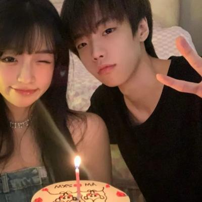 气质唯美清纯情侣头像(精选24张)