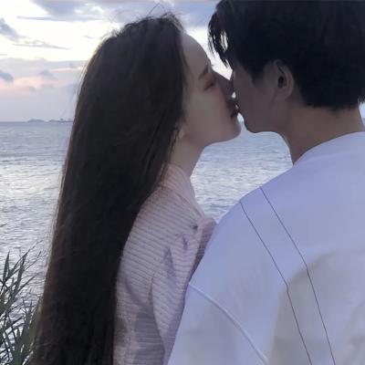 气质唯美清纯情侣头像(精选24张)