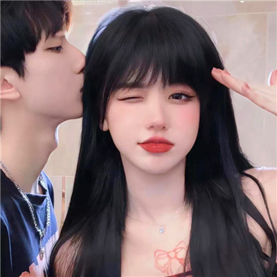 微信头像真人情侣2023最火图片(26张)