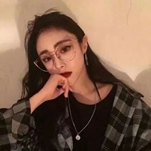 高清头像女生简单气质图片(24张)