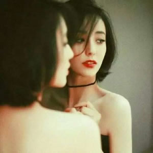 高清头像女生简单气质图片(24张)