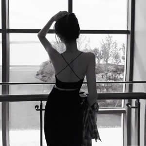 成熟御姐黑白头像(精选24张)