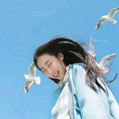 蓝色系清新文艺高清女头图片(21张)