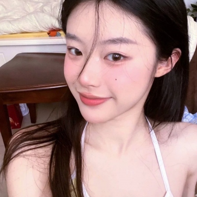 很欲很撩的女生头像(24张)