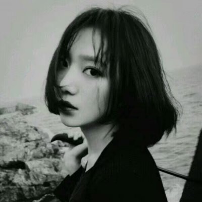 高清好看的女生霸气头像黑白高冷图片(精选24张)