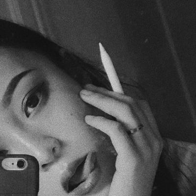 高清好看的女生霸气头像黑白高冷图片(精选24张)