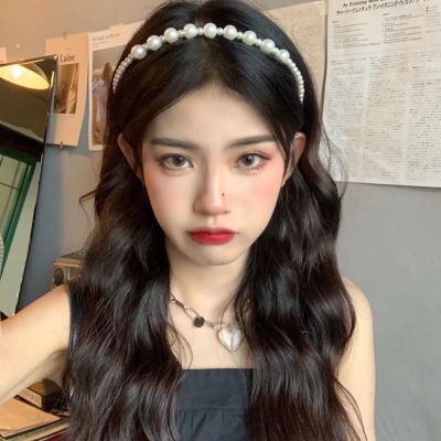 高清好看的超好看的高冷头像女生图片(24张)