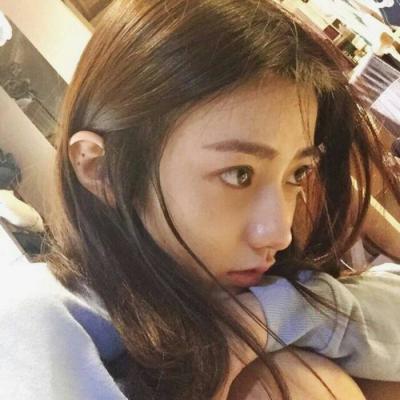 高清好看的超好看的高冷头像女生图片(24张)