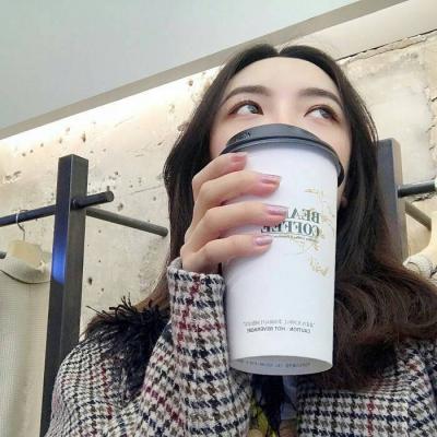 高清好看的超好看的高冷头像女生图片(24张)