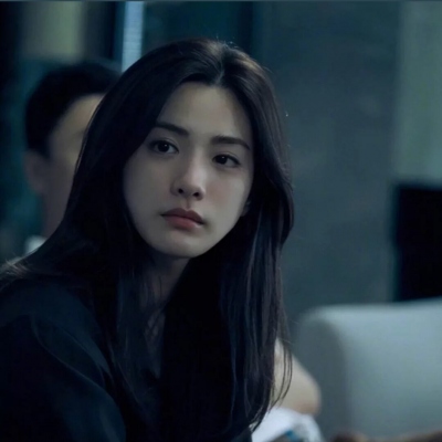 高清有魅力的女生好看头像图片(24张)