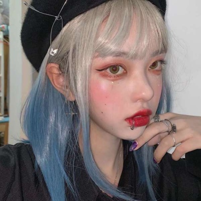 高清好看的时尚微信头像女生高冷图片(精选24张)